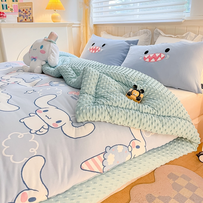 91家纺网 家纺一手货源 找家纺 花满路 2025新款儿童秋冬豆豆被玉桂狗