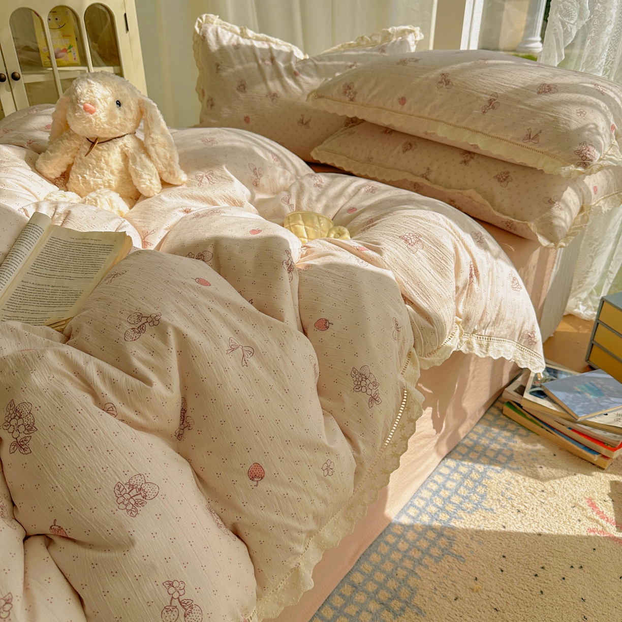 91家纺网 家纺一手货源 找家纺 颜选 2025新款全棉纯棉花边款四件套 全棉花边本古