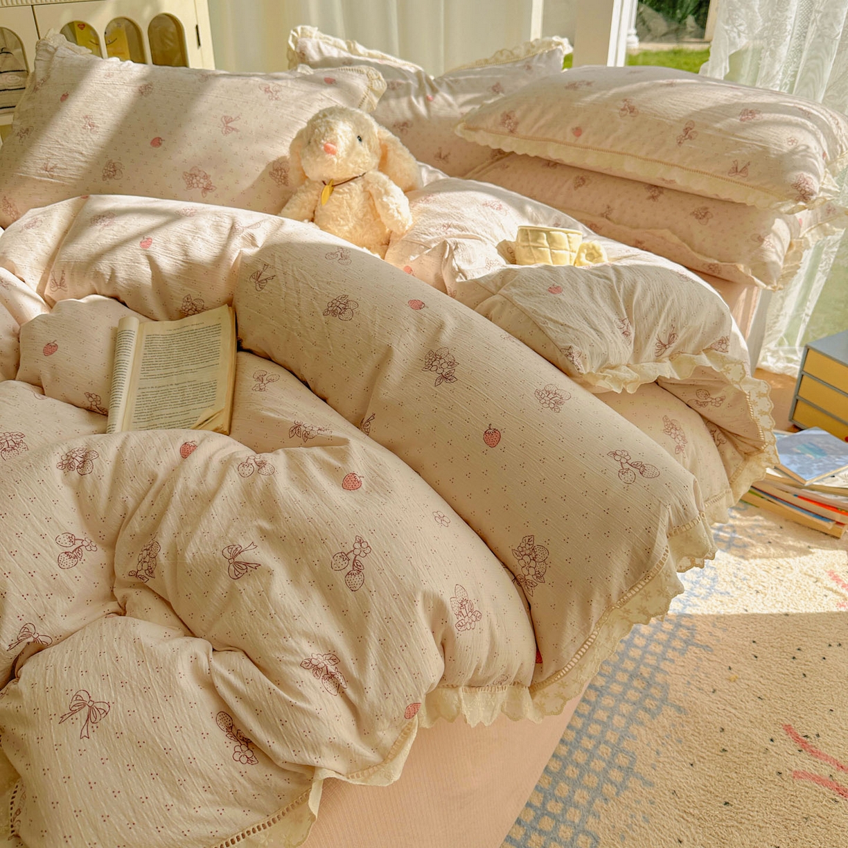 91家纺网 家纺一手货源 找家纺 颜选 2025新款全棉纯棉花边款四件套 全棉花边本古