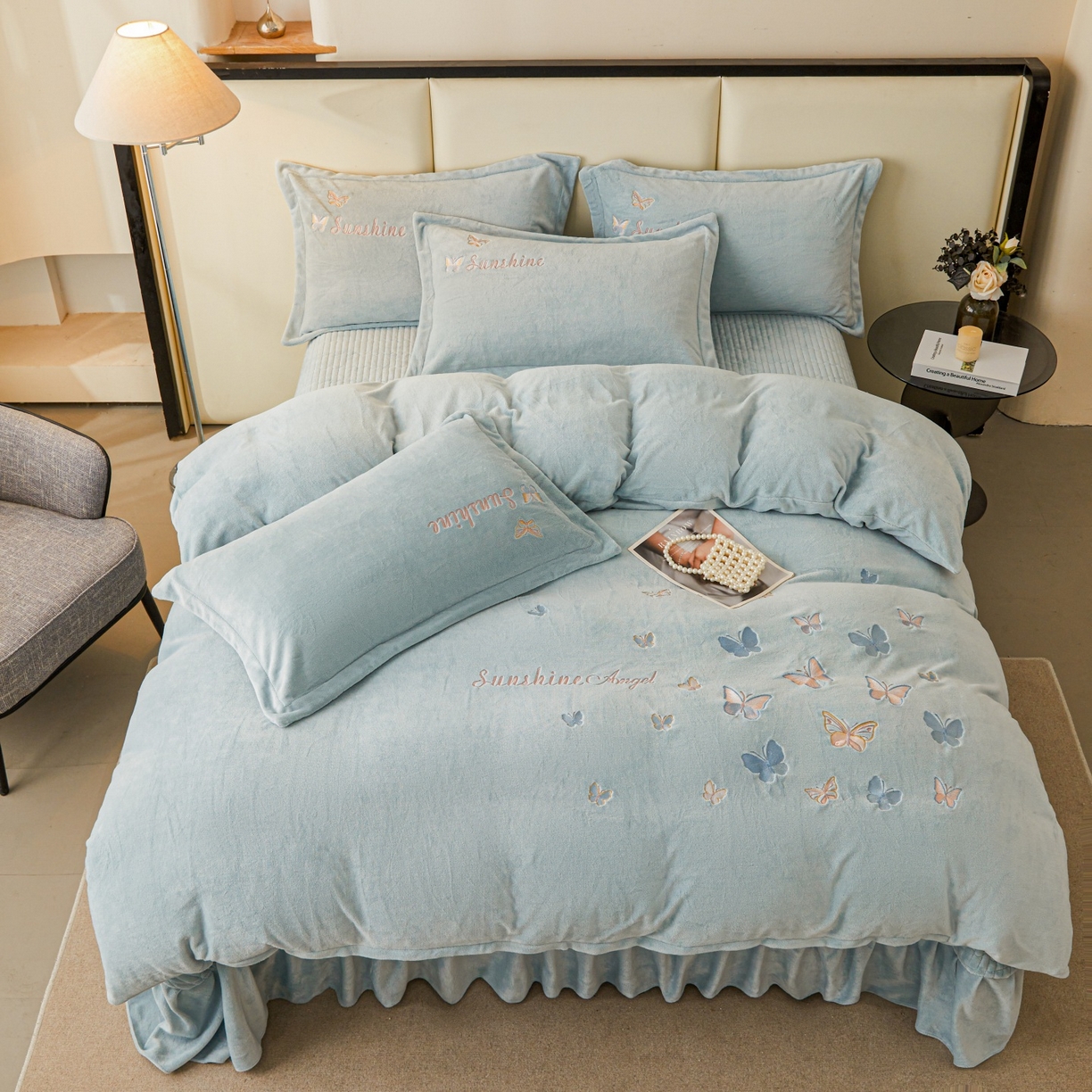 91家纺网 家纺一手货源 找家纺 （总）莱越家纺 2025新款亲肤舒适刺绣床盖四件套-蝶语