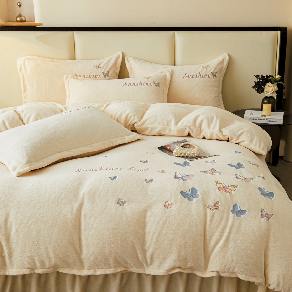 91家纺网 家纺一手货源 找家纺 莱越家纺 2025新款亲肤舒适刺绣床盖四件套-蝶语 【蝶语】米白