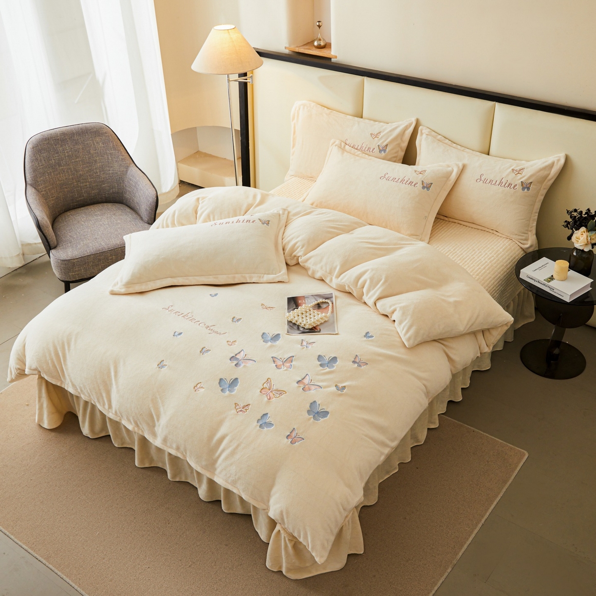 91家纺网 家纺一手货源 找家纺 莱越家纺 2025新款亲肤舒适刺绣床盖四件套-蝶语 【蝶语】米白