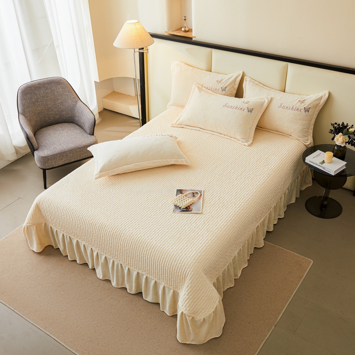 91家纺网 家纺一手货源 找家纺 莱越家纺 2025新款亲肤舒适刺绣床盖四件套-蝶语 【蝶语】米白