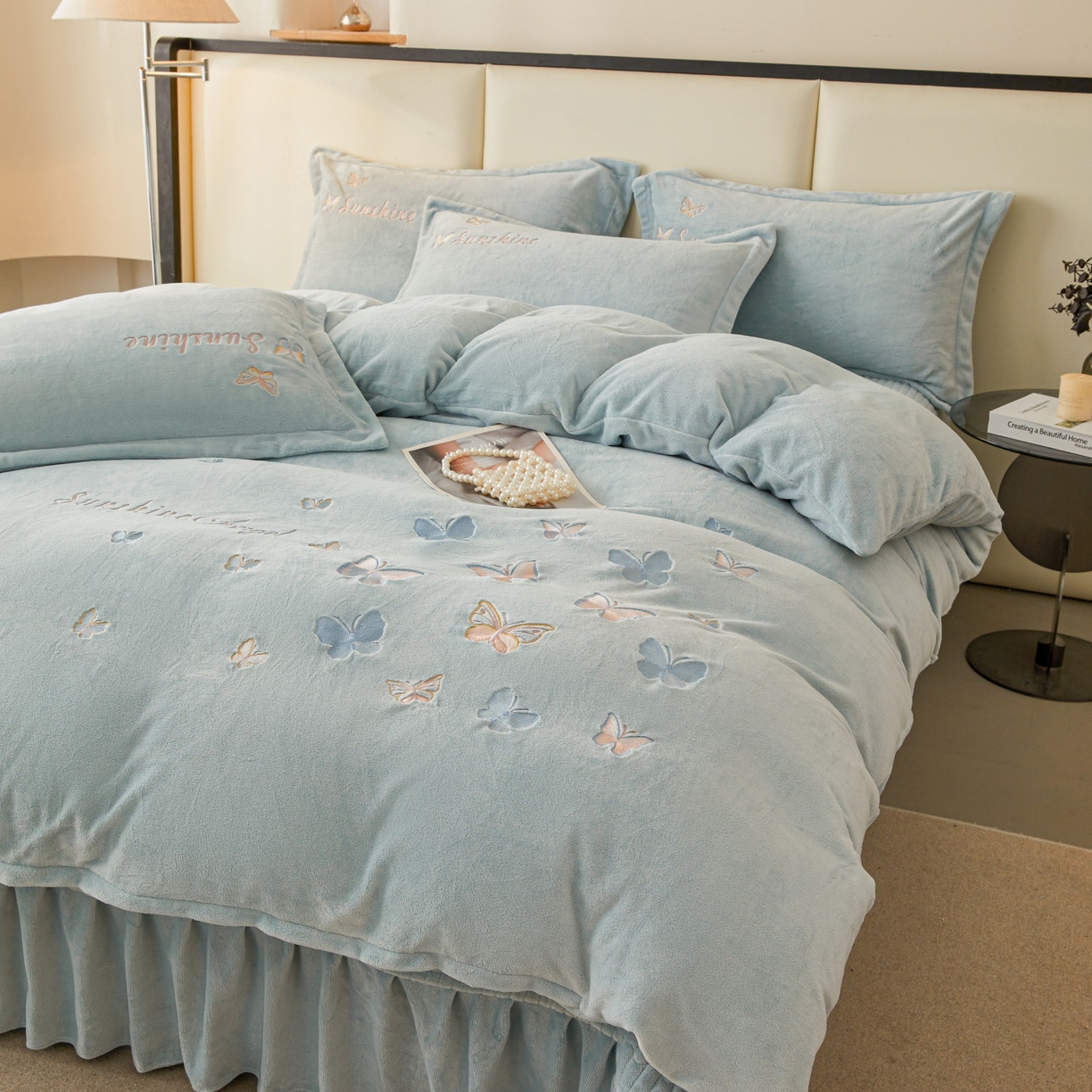 91家纺网 家纺一手货源 找家纺 莱越家纺 2025新款亲肤舒适刺绣床盖四件套-蝶语 【蝶语】天空蓝