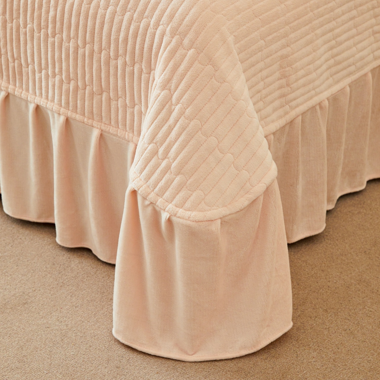 91家纺网 家纺一手货源 找家纺 莱越家纺 2025新款亲肤舒适刺绣床盖四件套-蝶语 【蝶语】米白+淡雅玉