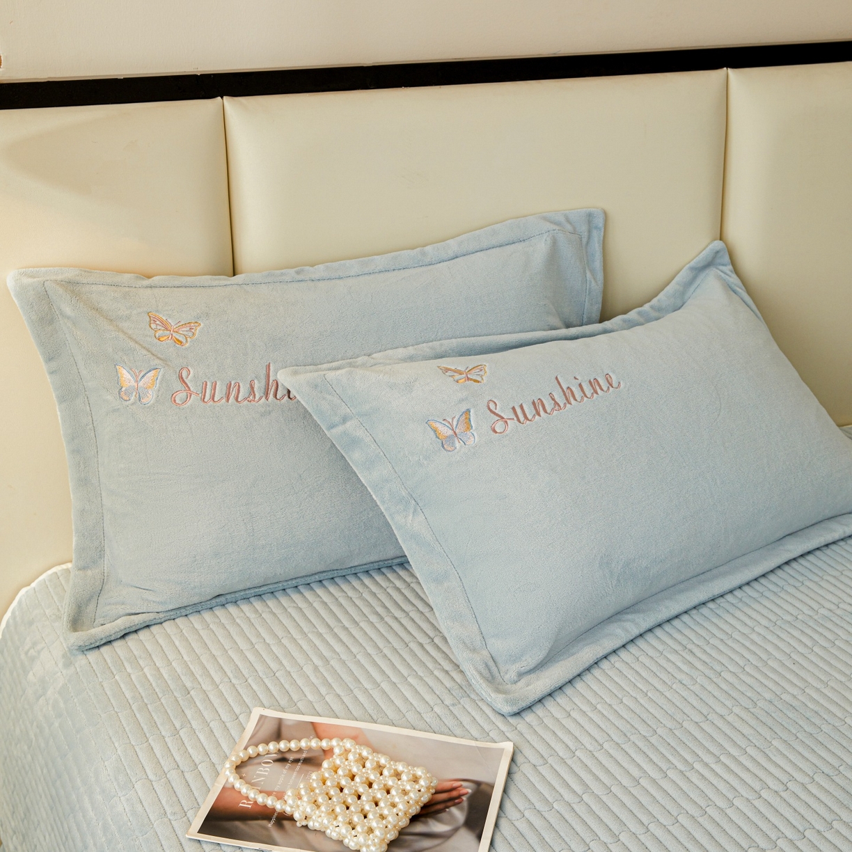 91家纺网 家纺一手货源 找家纺 莱越家纺 2025新款亲肤舒适刺绣床盖四件套-蝶语 【蝶语】天空蓝