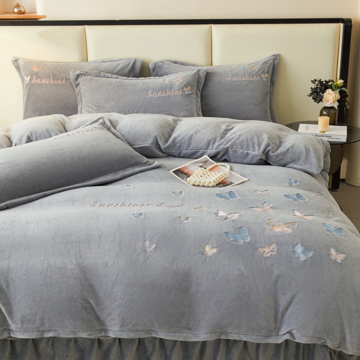 91家纺网 家纺一手货源 找家纺 莱越家纺 2025新款亲肤舒适刺绣床盖四件套-蝶语 【蝶语】绅士灰