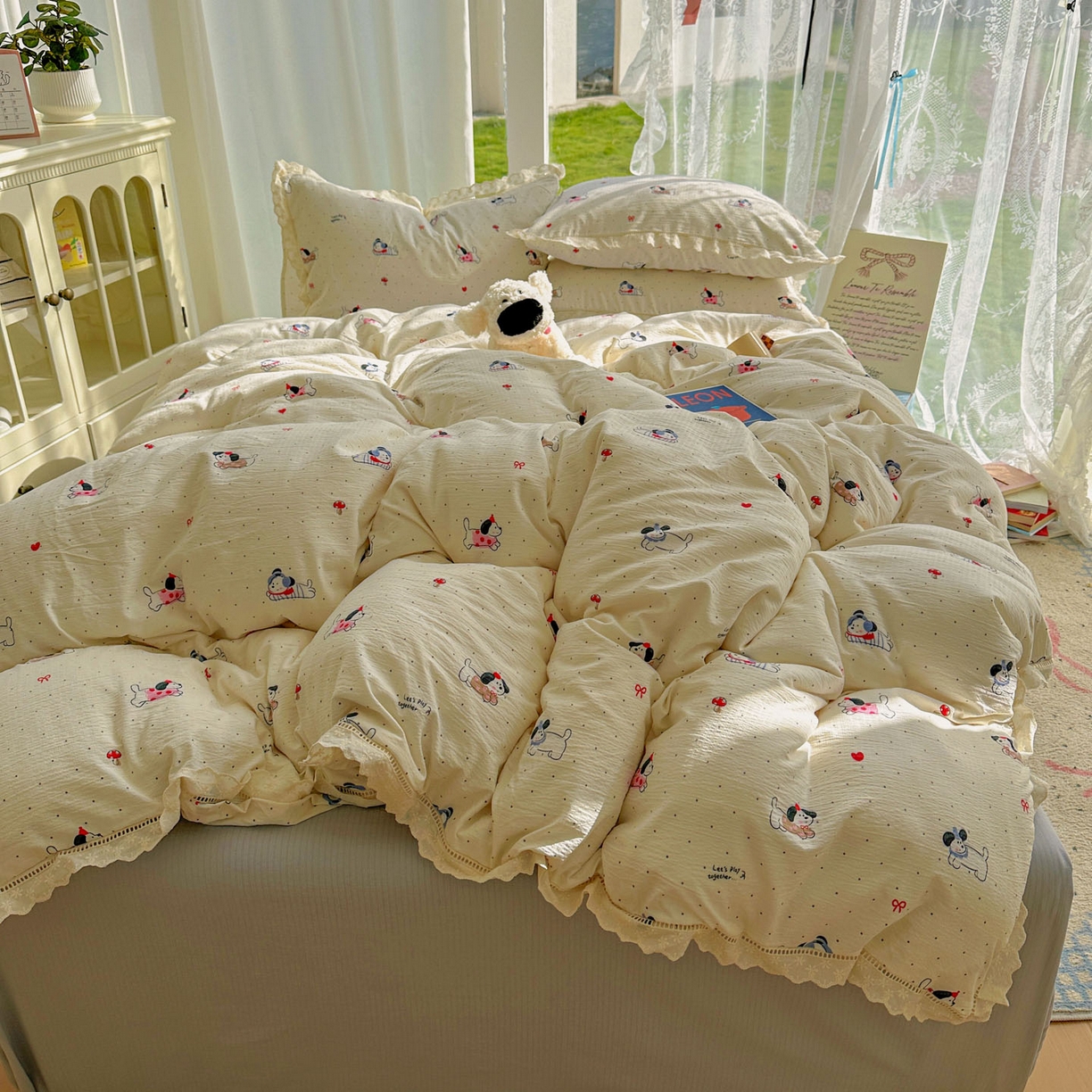 91家纺网 家纺一手货源 找家纺 颜选 2025新款全棉纯棉花边款四件套 全棉花边狗狗派对