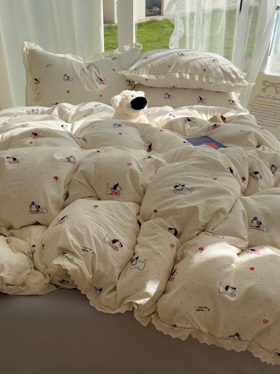 91家纺网 家纺一手货源 找家纺 颜选 2025新款全棉纯棉花边款四件套 全棉花边狗狗派对