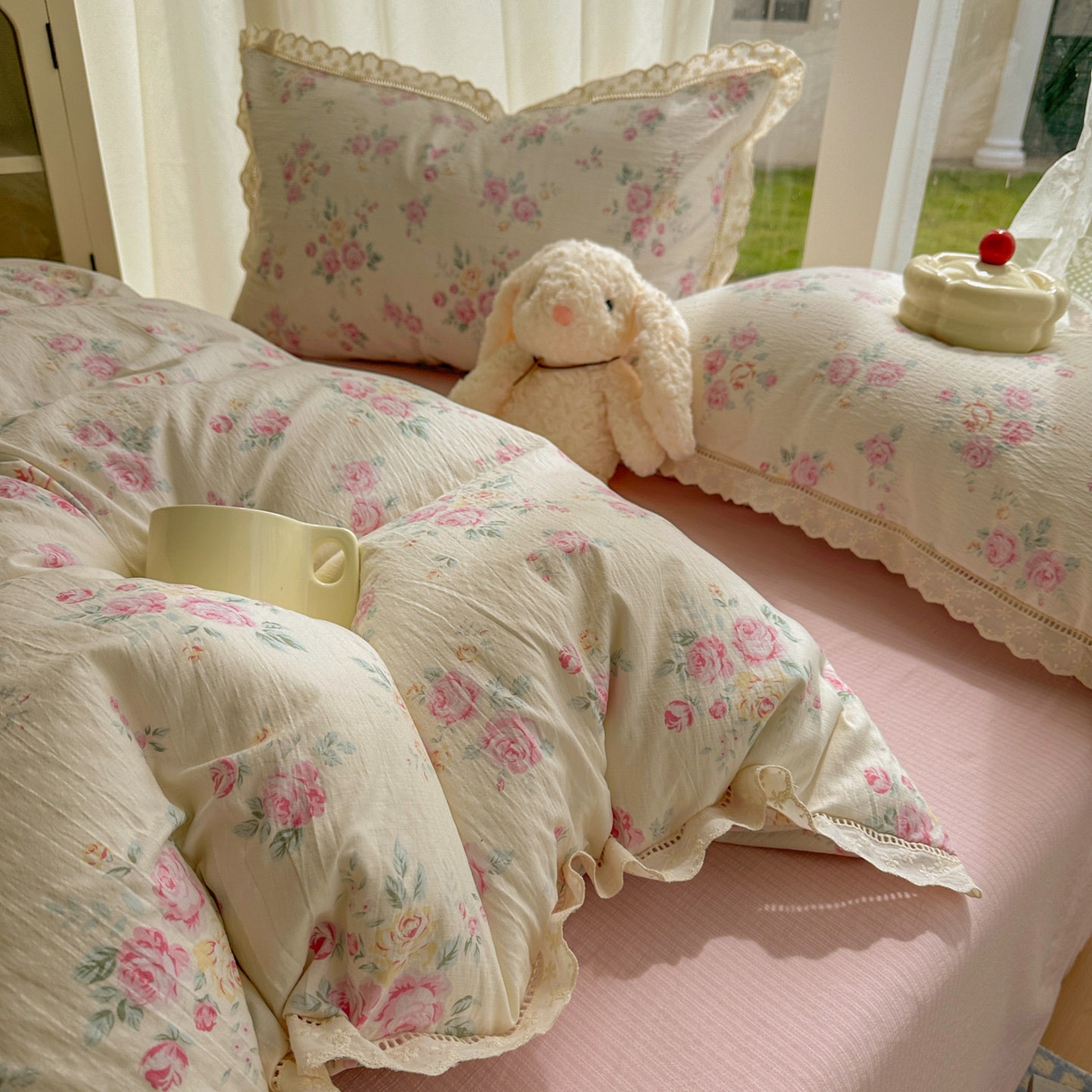 91家纺网 家纺一手货源 找家纺 颜选 2025新款全棉纯棉花边款四件套 全棉花边花期