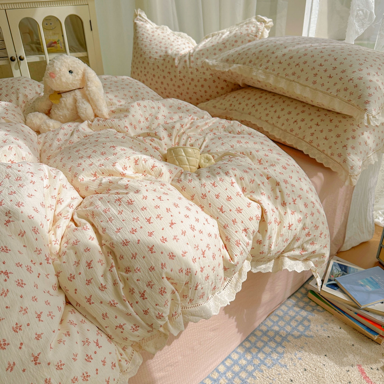 91家纺网 家纺一手货源 找家纺 颜选 2025新款全棉纯棉花边款四件套 全棉花边蔷薇花开