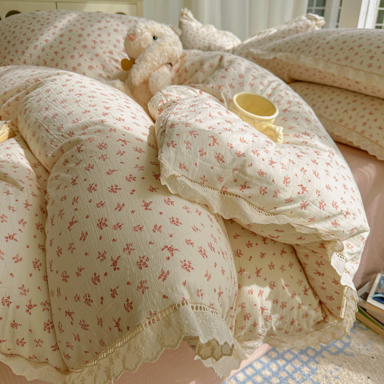 91家纺网 家纺一手货源 找家纺 颜选 2025新款全棉纯棉花边款四件套 全棉花边蔷薇花开