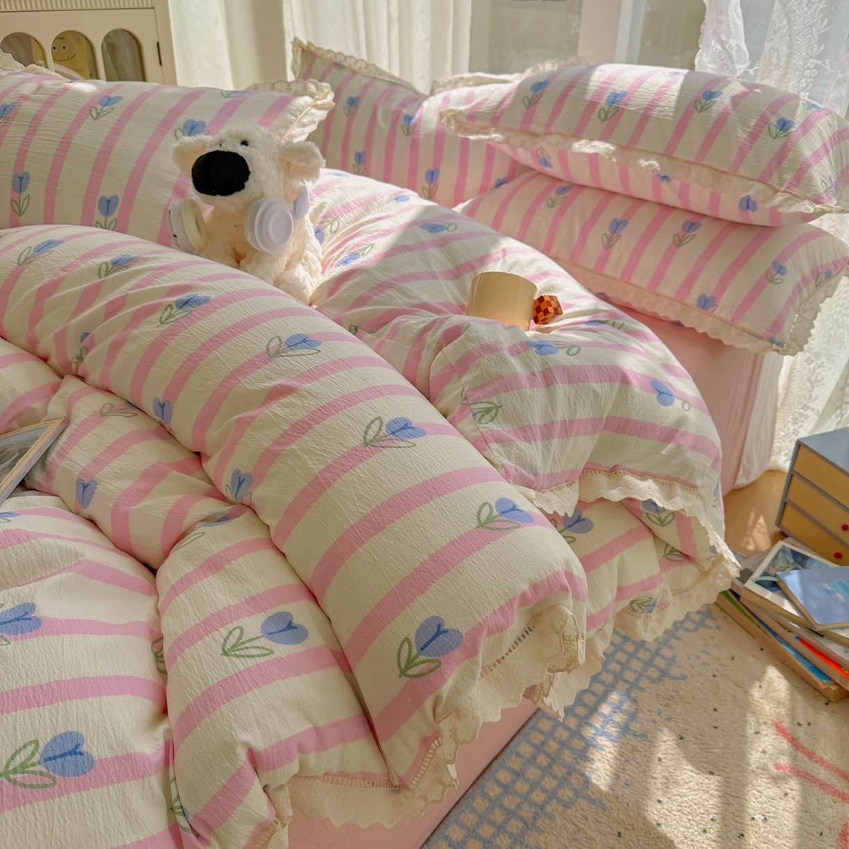 91家纺网 家纺一手货源 找家纺 颜选 2025新款全棉纯棉花边款四件套 全棉花边条纹郁金香