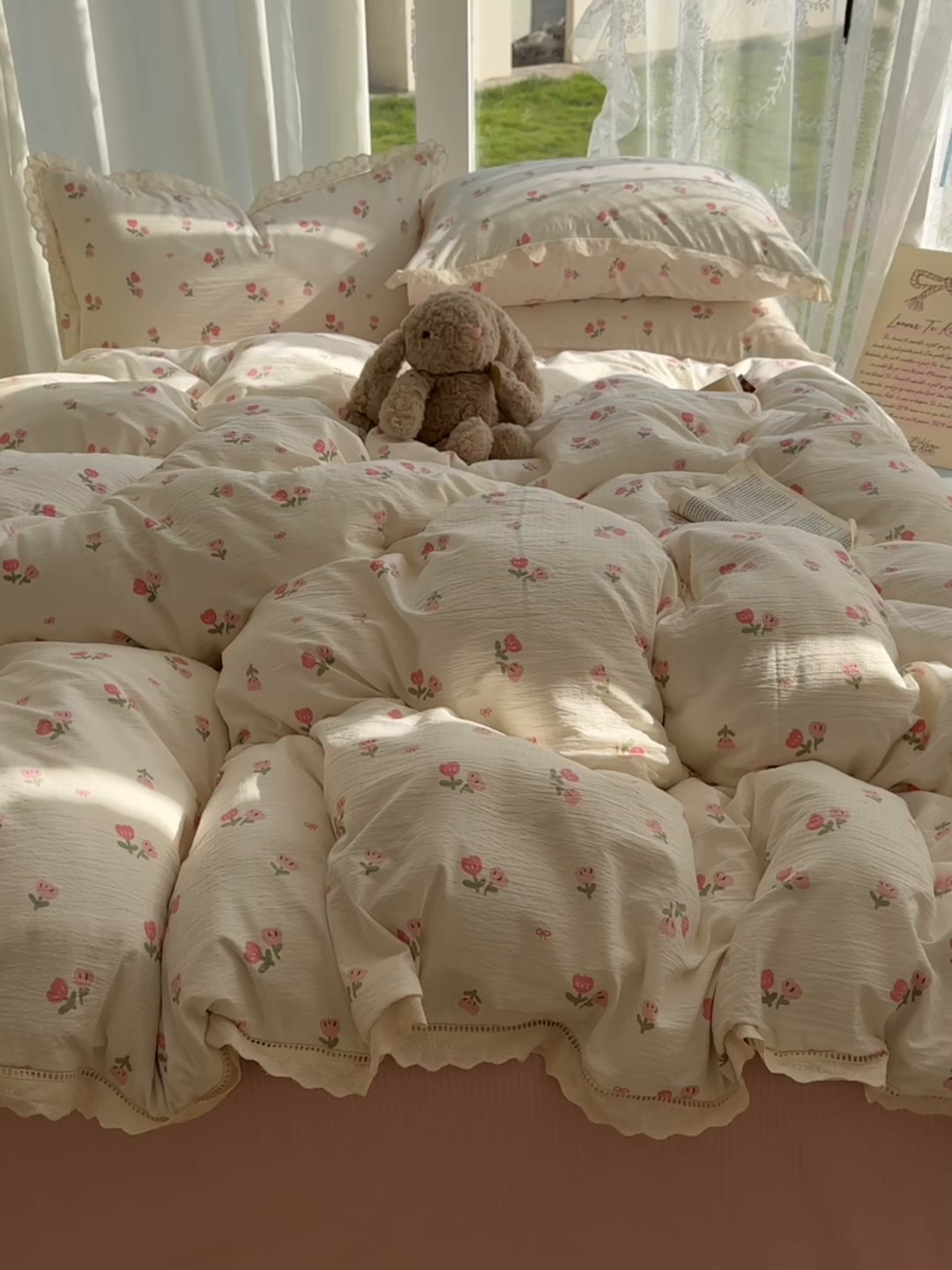 91家纺网 家纺一手货源 找家纺 颜选 2025新款全棉纯棉花边款四件套 全棉花边相思红豆