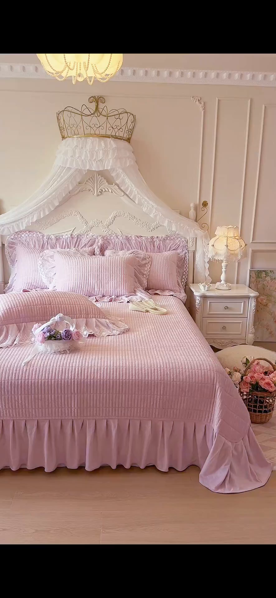 91家纺网 家纺一手货源 找家纺 宜凡家纺 2025新款婴儿绒压花夹棉床盖四件套-香奈花园 香奈花园-紫豆沙