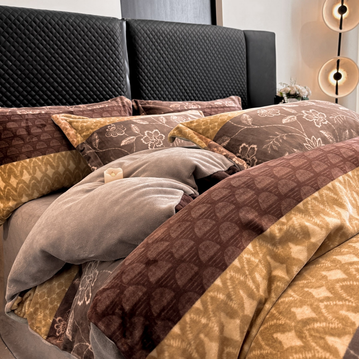 91家纺网 家纺一手货源 找家纺 首尔家纺 2025新款牛奶绒轻奢简约款四件套 雅之漫-咖