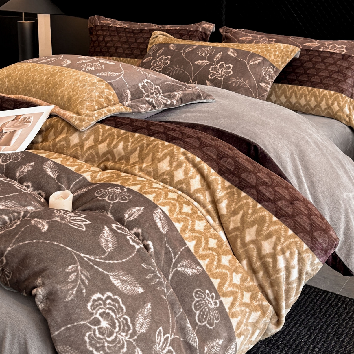 91家纺网 家纺一手货源 找家纺 首尔家纺 2025新款牛奶绒轻奢简约款四件套 雅之漫-咖