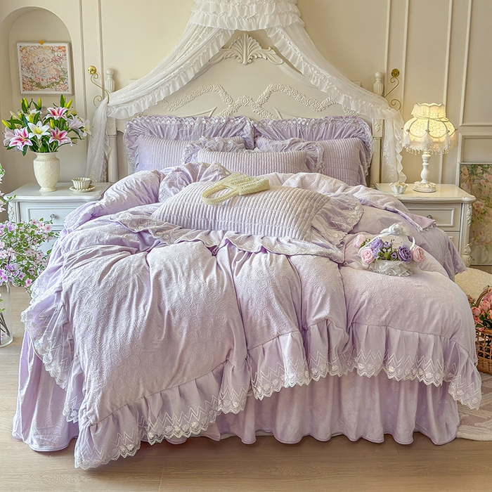 91家纺网 家纺一手货源 找家纺 （总）宜凡家纺 2025新款婴儿绒压花夹棉床裙四件套-香奈花园