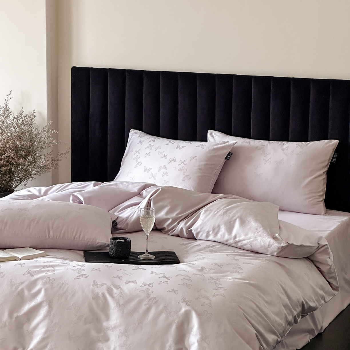 91家纺网 家纺一手货源 找家纺 三味舒屋 2025新款素织静奢系列50支全棉提花磨毛四件套 贝妮紫