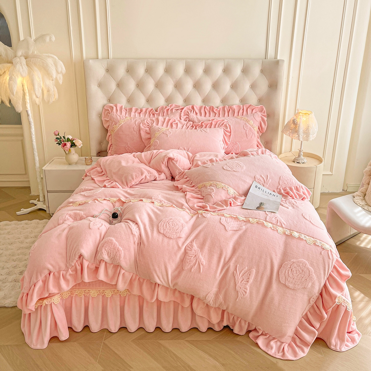 宜凡家纺 2025新款兔绒提花花边牛奶绒床盖四件套 蝶恋花-柔肤玉