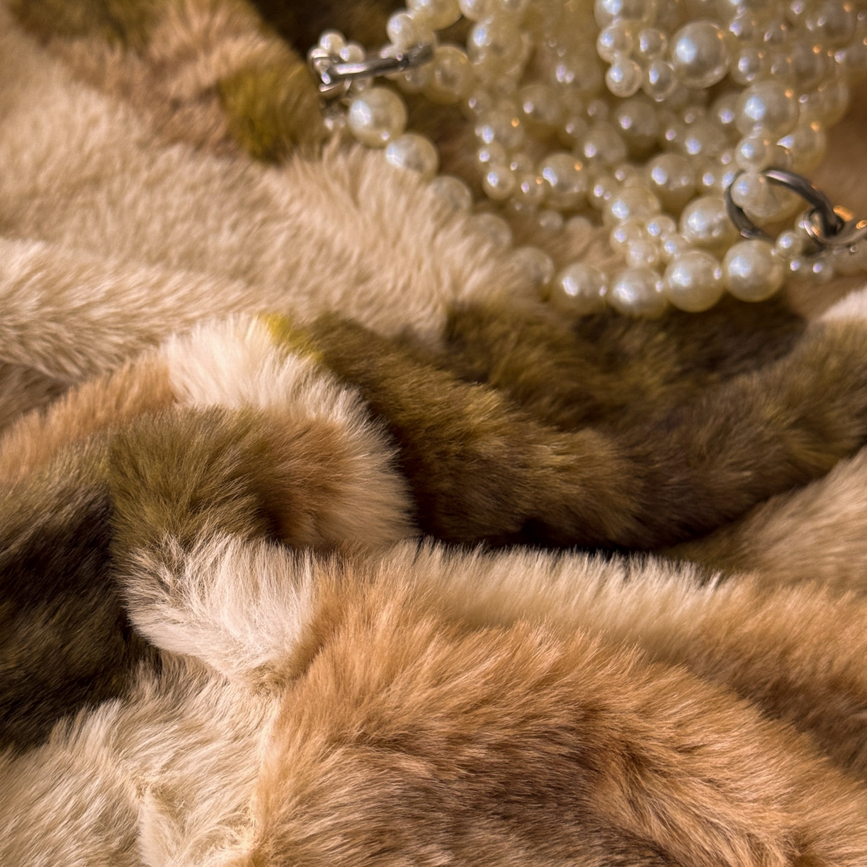 91家纺网 家纺一手货源 找家纺 吾秀家居 绒城 2025 美拉德260克数码兔毛四件套 牛奶绒四件套 - 可可系列 梦幻森林