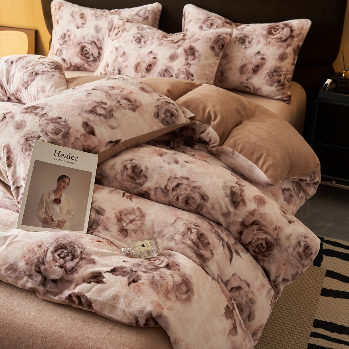 91家纺网 家纺一手货源 找家纺 （总）吾秀家居 绒城  230克美拉德数码绒四件套 牛奶绒四件套 - 暖秋系列