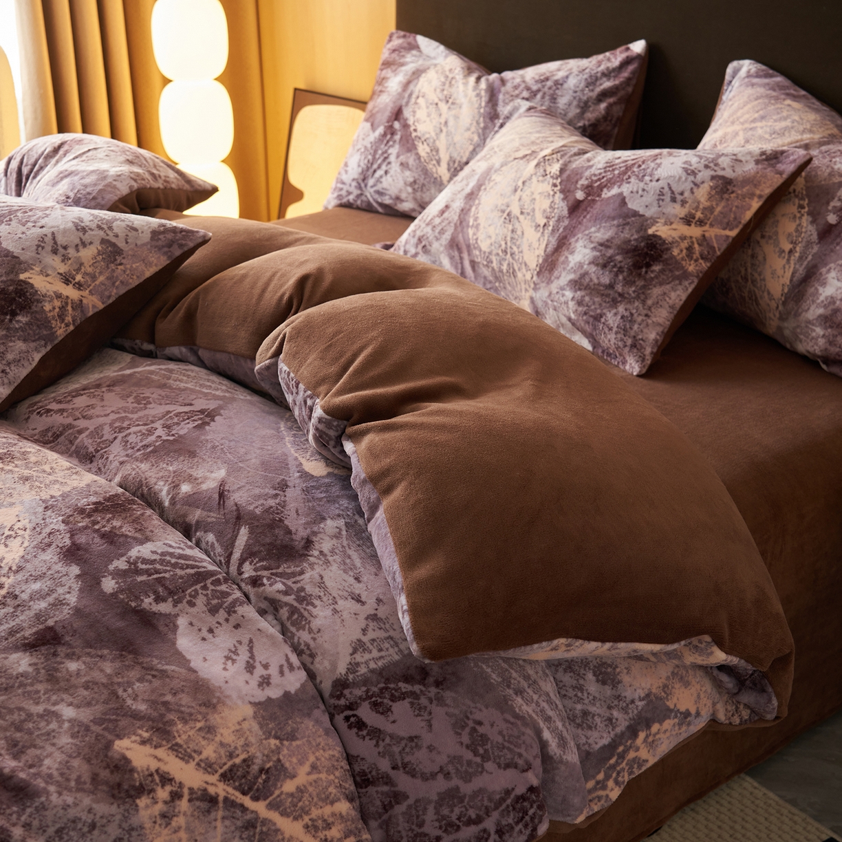 91家纺网 家纺一手货源 找家纺 吾秀家居 绒城  230克美拉德数码绒四件套 牛奶绒四件套 - 暖秋系列 深紫罗兰