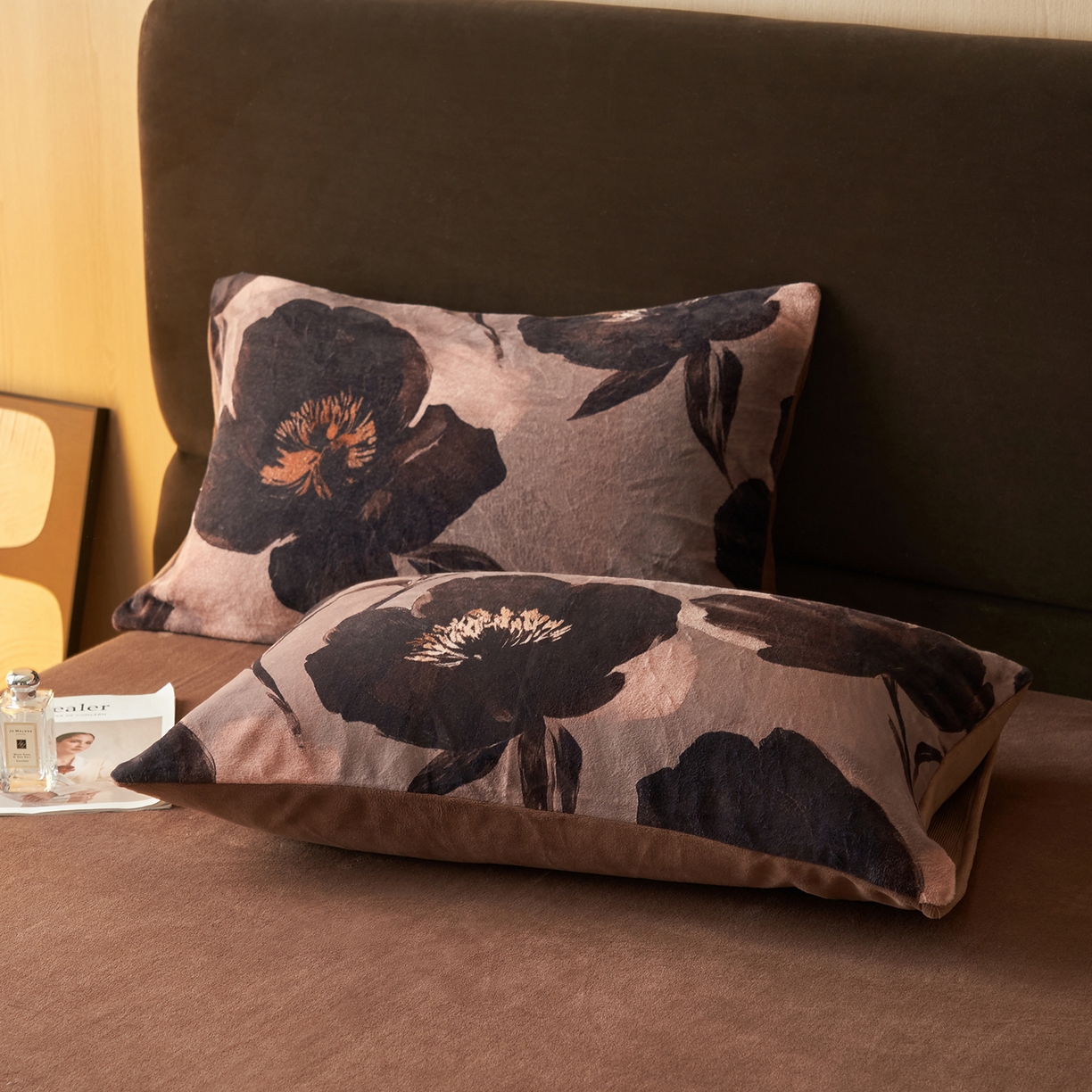 91家纺网 家纺一手货源 找家纺 吾秀家居 绒城  230克美拉德数码绒四件套 牛奶绒四件套 - 暖秋系列 暗香