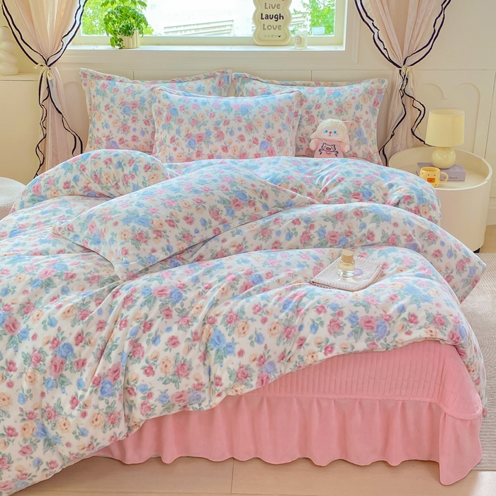 91家纺网 家纺一手货源 找家纺 （总）豫见家纺 2025新款高克重牛奶绒夹棉床盖四件套