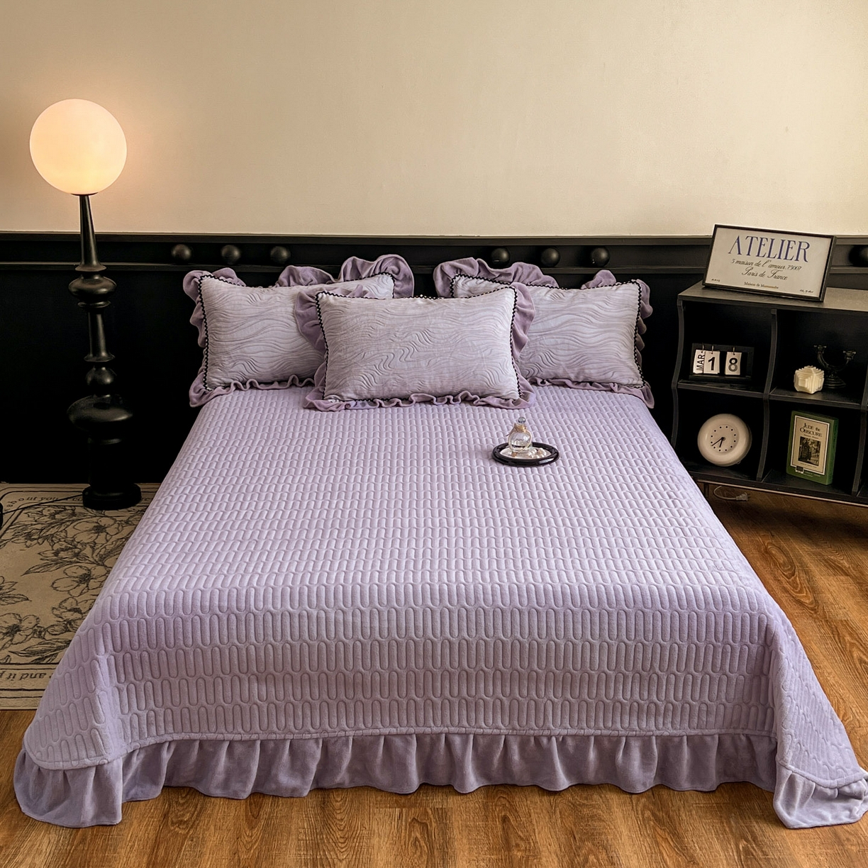 91家纺网 家纺一手货源 找家纺 美梦家纺 2025新款雕花牛奶绒夹棉床盖四件套 紫藤