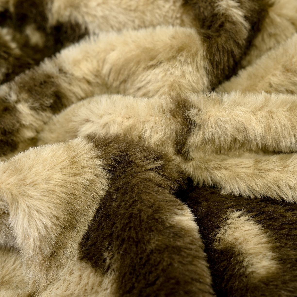 91家纺网 家纺一手货源 找家纺 豫见家纺 2025新款法式美拉德高克重兔毛床单款四件套兔毛简单款 繁花