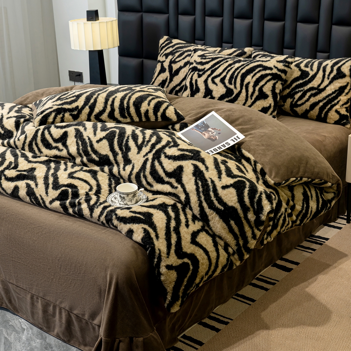 91家纺网 家纺一手货源 找家纺 豫见家纺 2025新款法式美拉德高克重兔毛床单款四件套兔毛简单款 虎纹