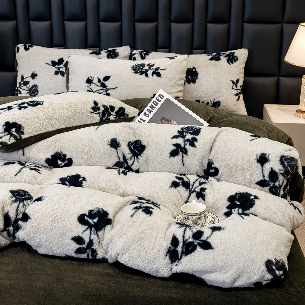 91家纺网 家纺一手货源 找家纺 豫见家纺 2025新款法式美拉德高克重兔毛床单款四件套兔毛简单款 玫瑰白