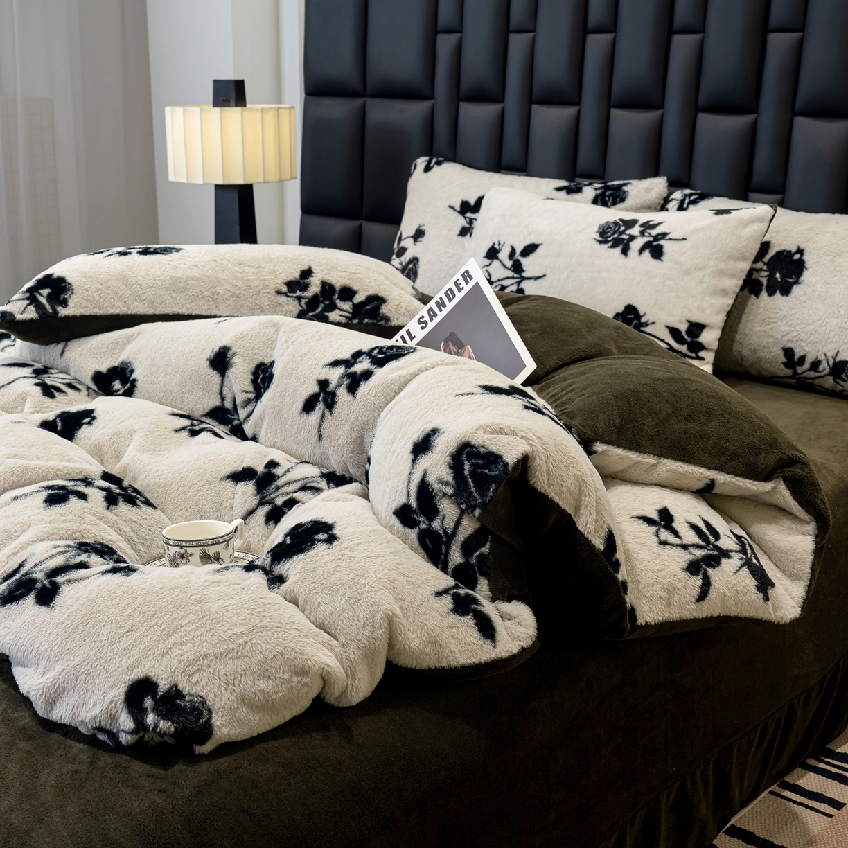 91家纺网 家纺一手货源 找家纺 豫见家纺 2025新款法式美拉德高克重兔毛床单款四件套兔毛简单款 玫瑰白