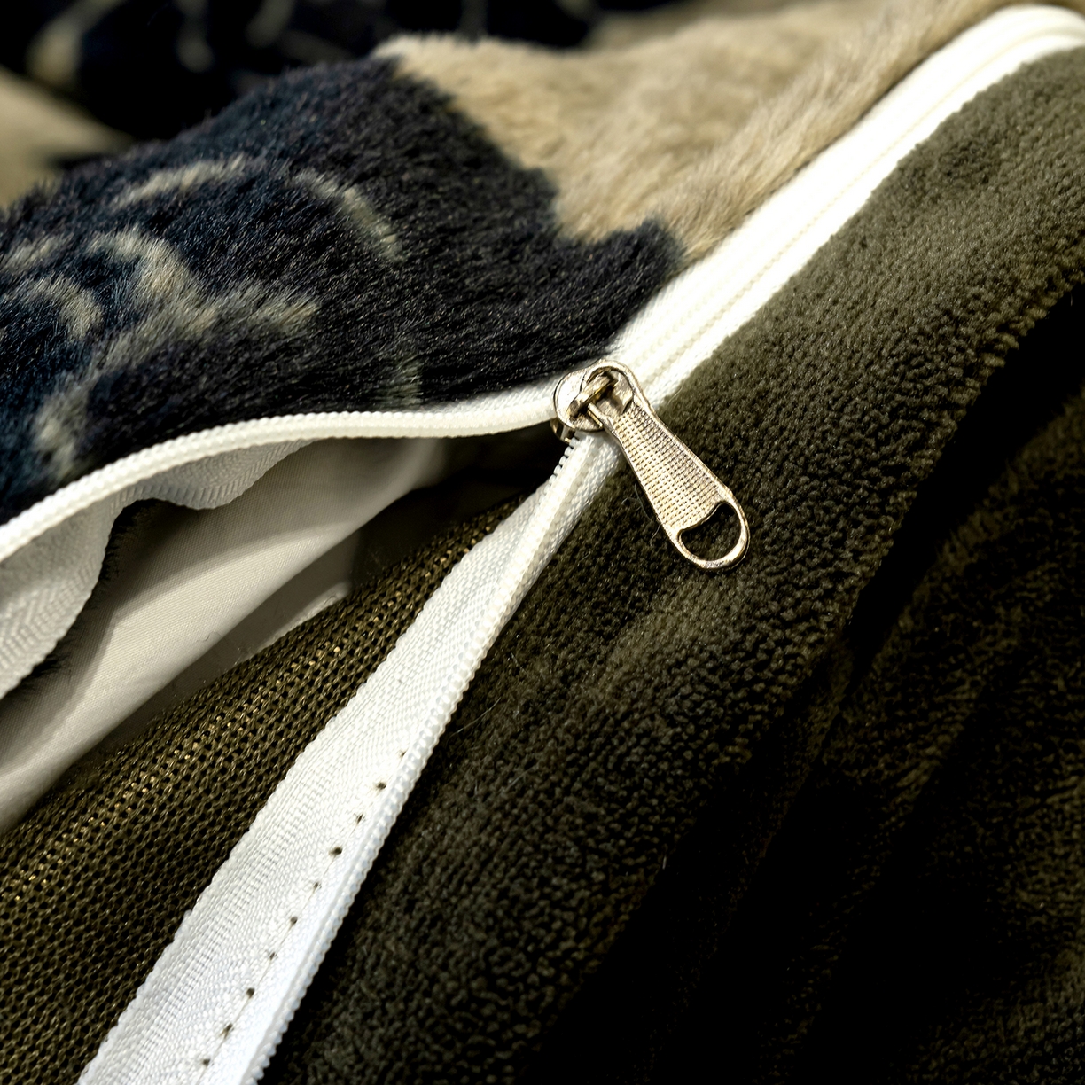 91家纺网 家纺一手货源 找家纺 豫见家纺 2025新款法式美拉德高克重兔毛床单款四件套兔毛简单款 玫瑰庄园