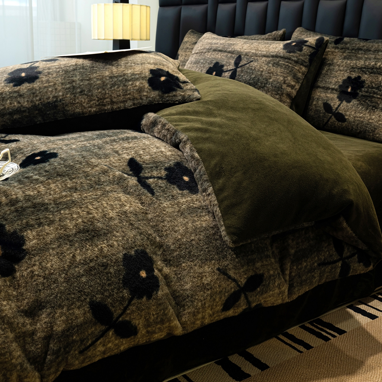 91家纺网 家纺一手货源 找家纺 豫见家纺 2025新款法式美拉德高克重兔毛床单款四件套兔毛简单款 盛放