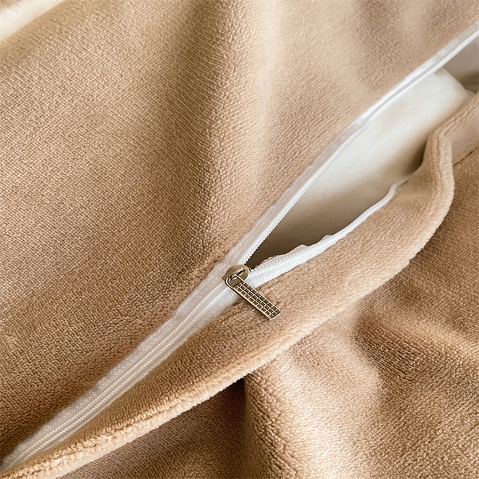 91家纺网 家纺一手货源 找家纺 梦舒羽 2025新款A类230克全消光刺绣贴布牛奶绒四件套学生宿舍床单款床上用品套件 吐司萌宠-实力咖