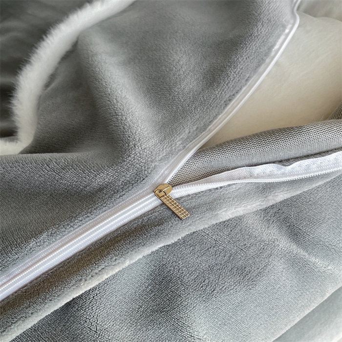 91家纺网 家纺一手货源 找家纺 梦舒羽 2025新款A类230克全消光刺绣贴布牛奶绒四件套学生宿舍床单款床上用品套件 吐司萌宠-至尊灰