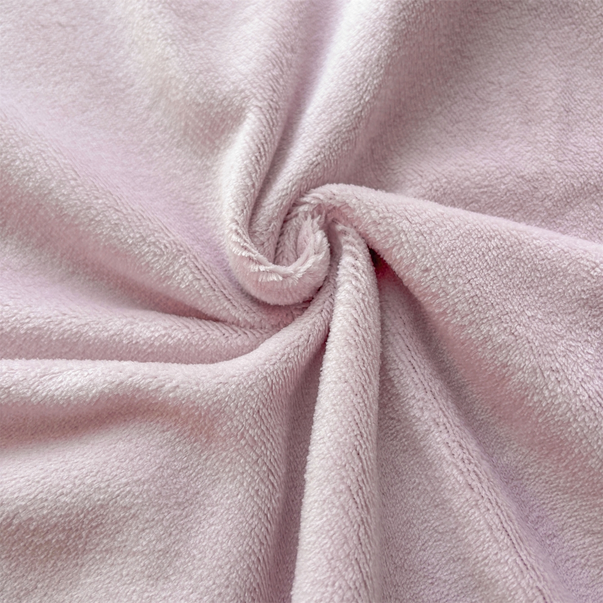 91家纺网 家纺一手货源 找家纺 义博家纺 2025新款高克重牛奶绒蝴蝶贴布绣四件套 爱心蝴蝶-紫