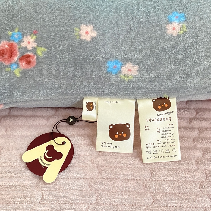 91家纺网 家纺一手货源 找家纺 豫见家纺 2025新款高克重牛奶绒夹棉床盖四件套 灰调爱恋