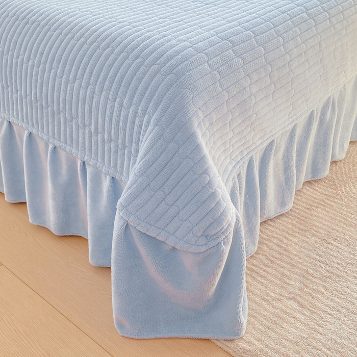 91家纺网 家纺一手货源 找家纺 豫见家纺 2025新款高克重牛奶绒夹棉床盖四件套 恐龙派对