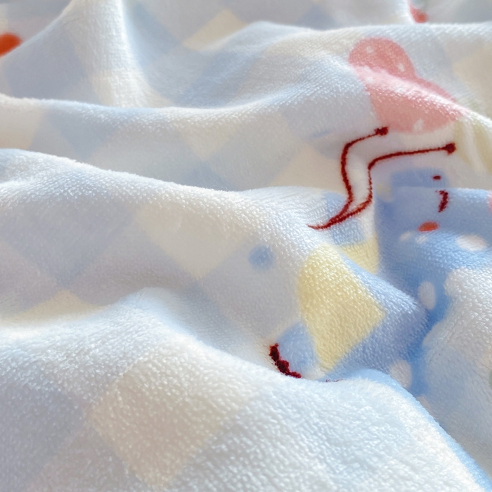 91家纺网 家纺一手货源 找家纺 豫见家纺 2025新款高克重牛奶绒夹棉床盖四件套 恐龙派对