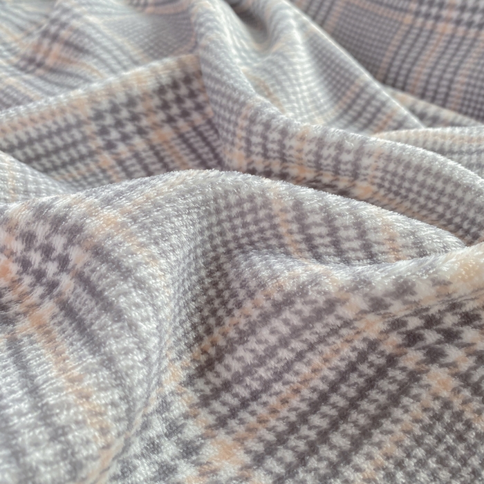 91家纺网 家纺一手货源 找家纺 豫见家纺 2025新款高克重牛奶绒夹棉床盖四件套 罗格先生