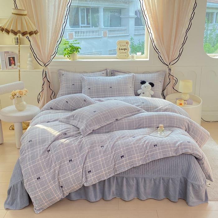 91家纺网 家纺一手货源 找家纺 豫见家纺 2025新款高克重牛奶绒夹棉床盖四件套 罗格先生