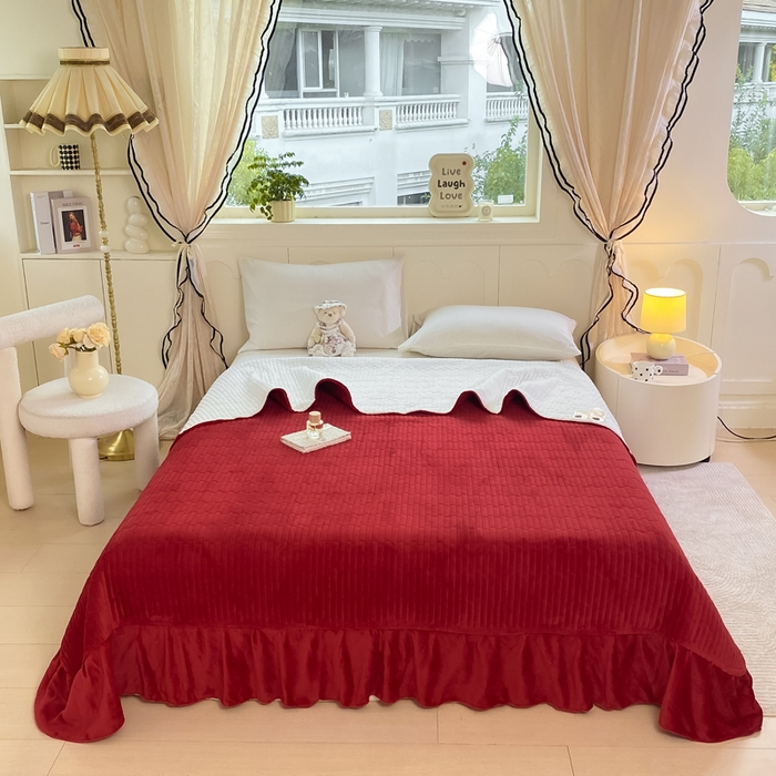 91家纺网 家纺一手货源 找家纺 豫见家纺 2025新款高克重牛奶绒夹棉床盖四件套 玫瑰物语