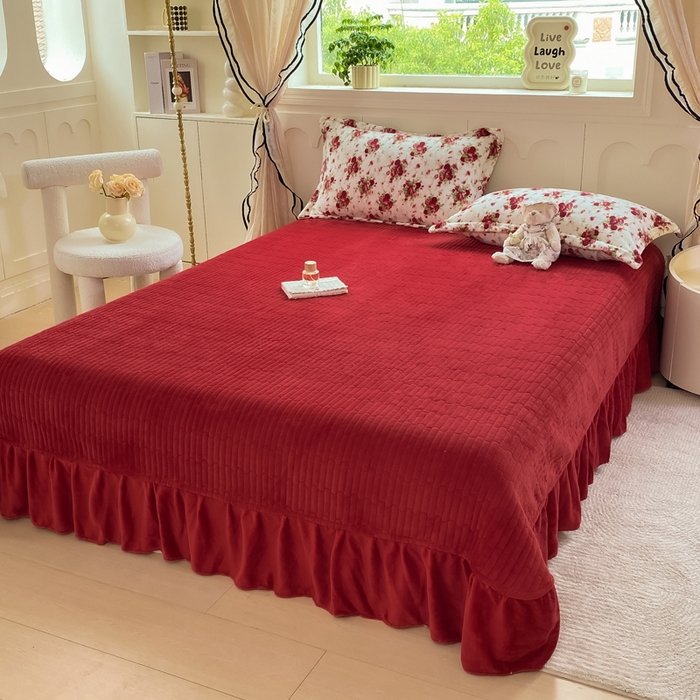 91家纺网 家纺一手货源 找家纺 豫见家纺 2025新款高克重牛奶绒夹棉床盖四件套 玫瑰物语