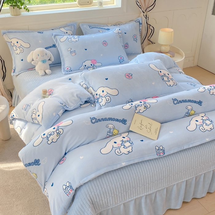 91家纺网 家纺一手货源 找家纺 豫见家纺 2025新款高克重牛奶绒夹棉床盖四件套 梦幻大耳狗