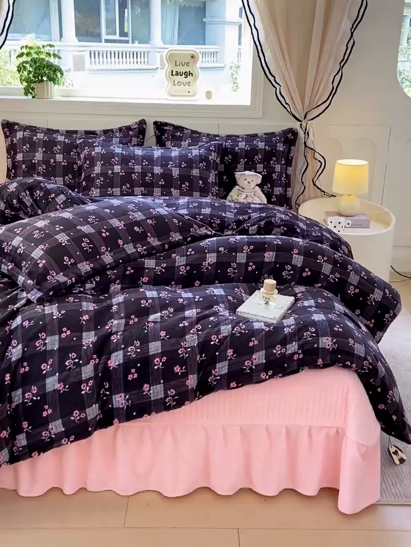 91家纺网 家纺一手货源 找家纺 豫见家纺 2025新款高克重牛奶绒夹棉床盖四件套 茉香