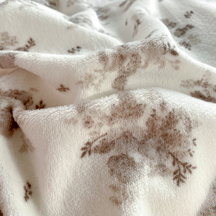 91家纺网 家纺一手货源 找家纺 豫见家纺 2025新款高克重牛奶绒夹棉床盖四件套 木松花