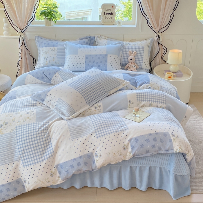 豫见家纺 2025新款高克重牛奶绒夹棉床盖四件套 田园幻梦